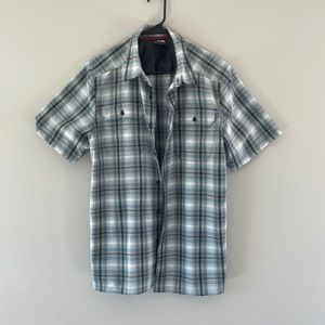 North face button shirt size medium.